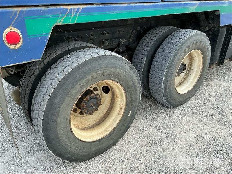 International 7500 Αποφρακτικά οχήματα