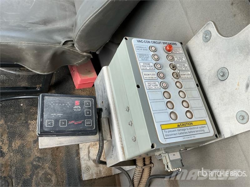 International 7500 Αποφρακτικά οχήματα