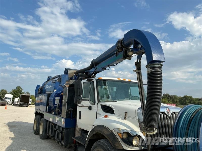 International 7500 Αποφρακτικά οχήματα