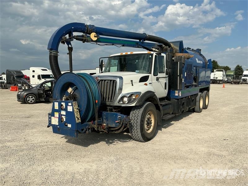 International 7500 Αποφρακτικά οχήματα