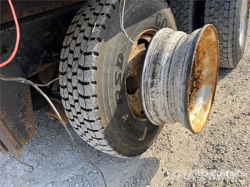 International 7600 Damperli kamyonlar