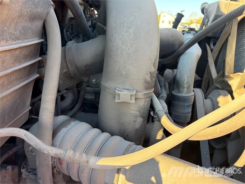 International 7600 Camion aspirateur, Hydrocureur