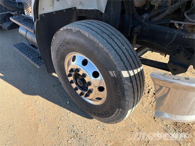 International 7600 Autotractoare