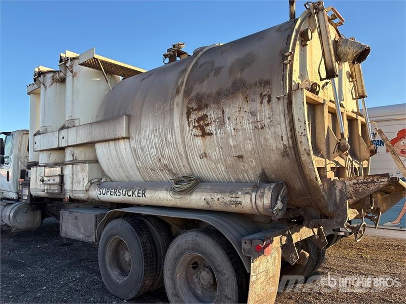 International 7600 Camion aspirateur, Hydrocureur