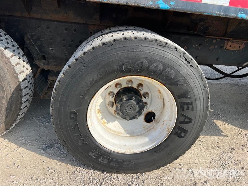 International 7600 Damperli kamyonlar