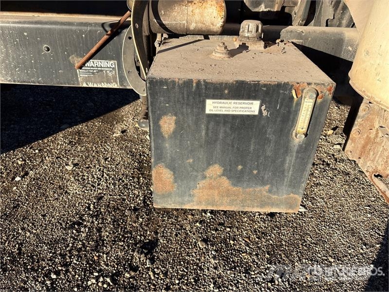 International 7600 Camion aspirateur, Hydrocureur