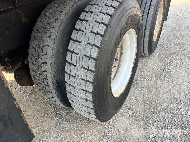 International 7600 Damperli kamyonlar