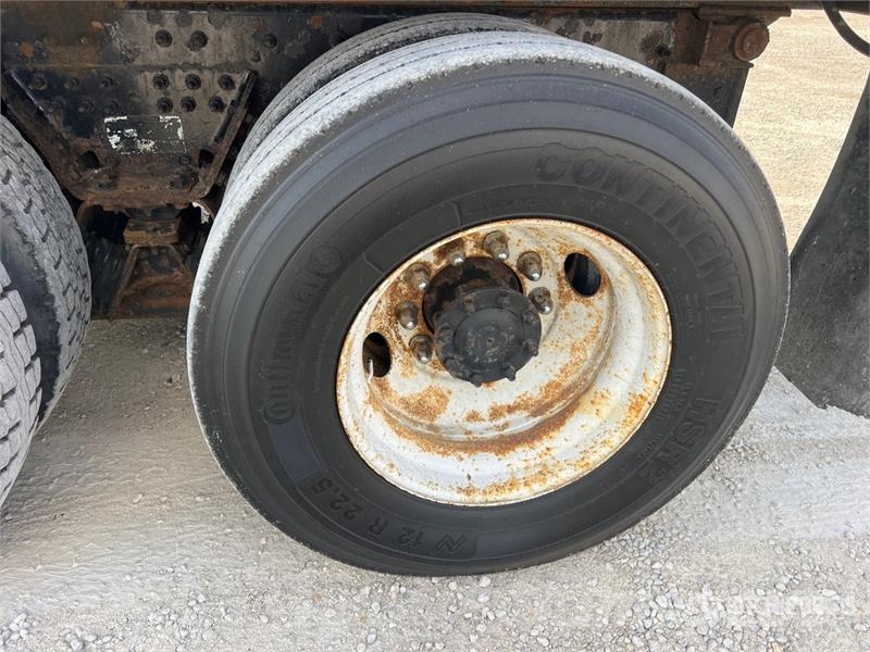 International 7600 Damperli kamyonlar