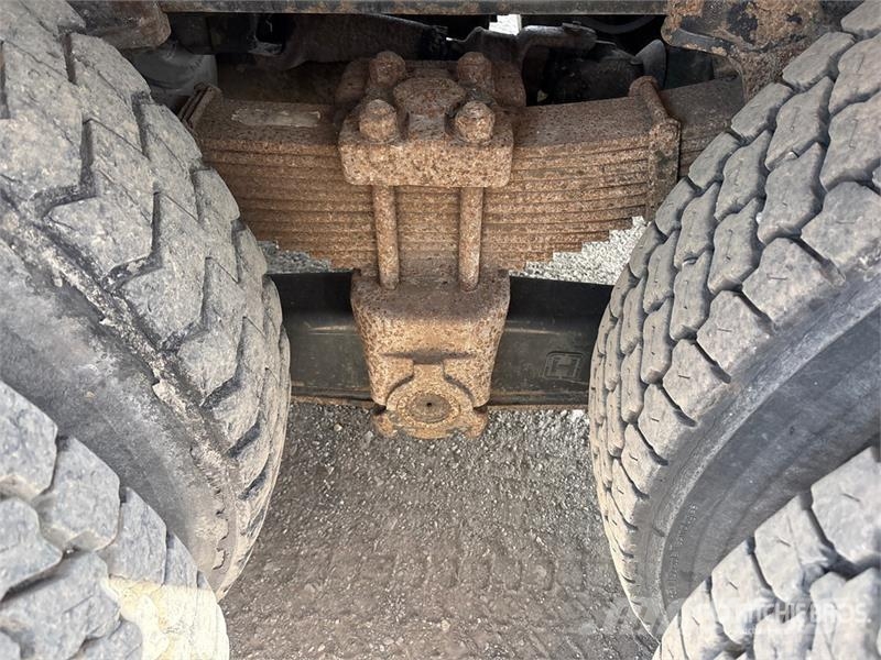 International 7600 组合/真空油槽车