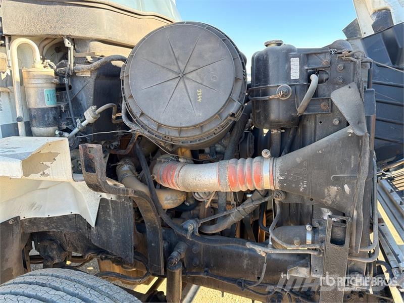 International 7600 Autotractoare