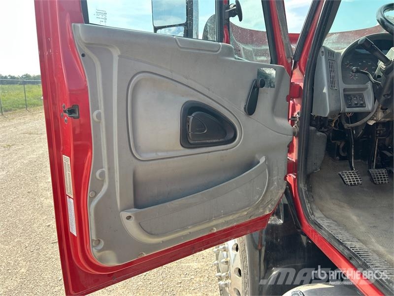 International 8500 Camiones plataforma
