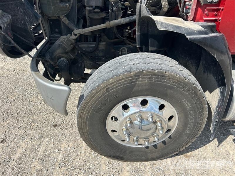 International 8500 Camiones plataforma