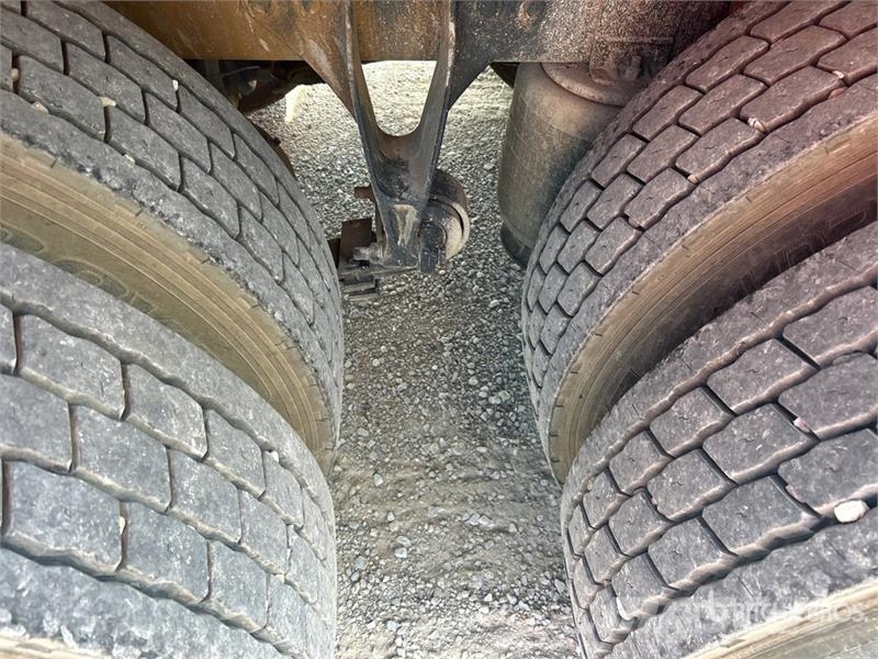 International 8500 Camiones plataforma
