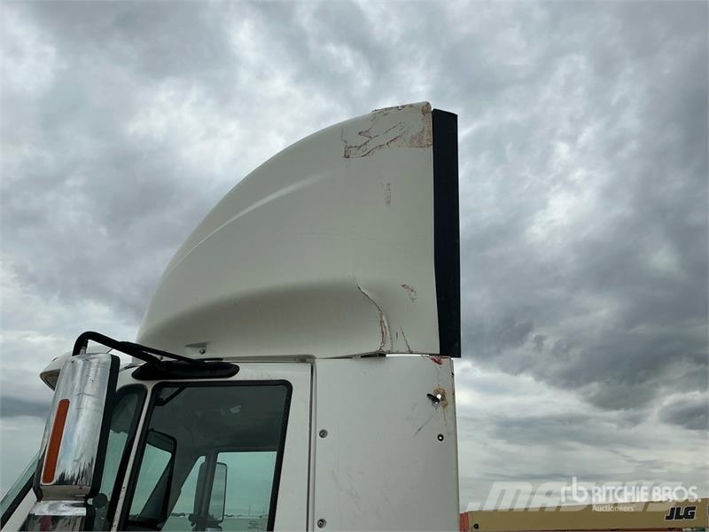 International 8600 Седельные тягачи