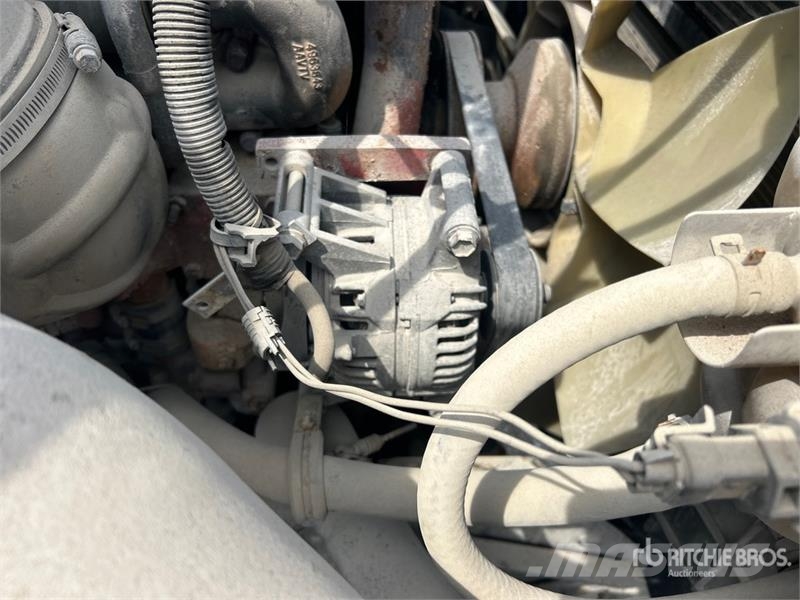 International 8600 Camiones tractor