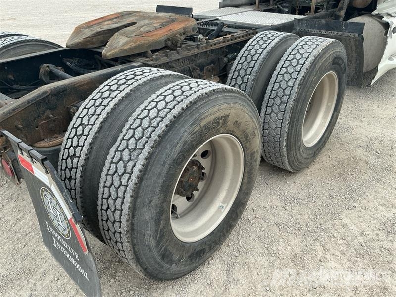 International 8600 Седельные тягачи