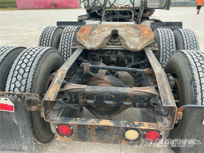 International 8600 Седельные тягачи