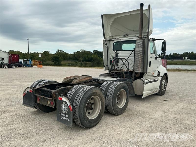 International 8600 Седельные тягачи