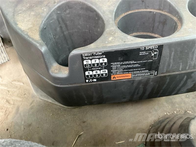 International 8600 Седельные тягачи