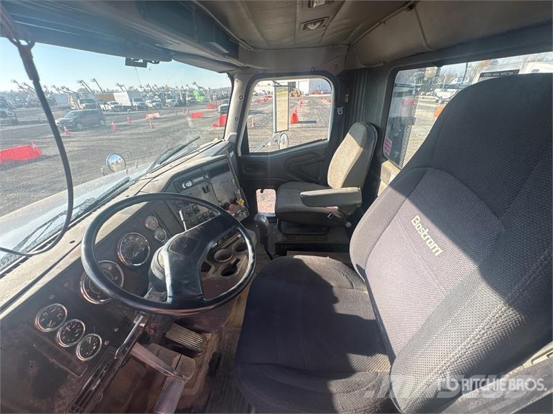 International 9100 وحدات الجر