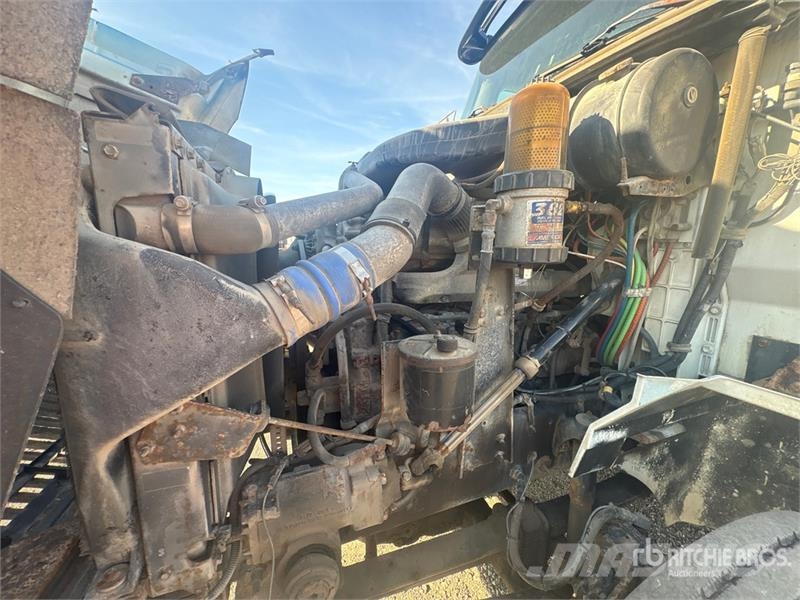 International 9100 وحدات الجر