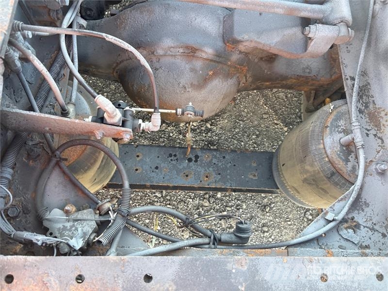 International 9100 وحدات الجر