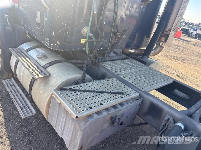 International 9100 وحدات الجر