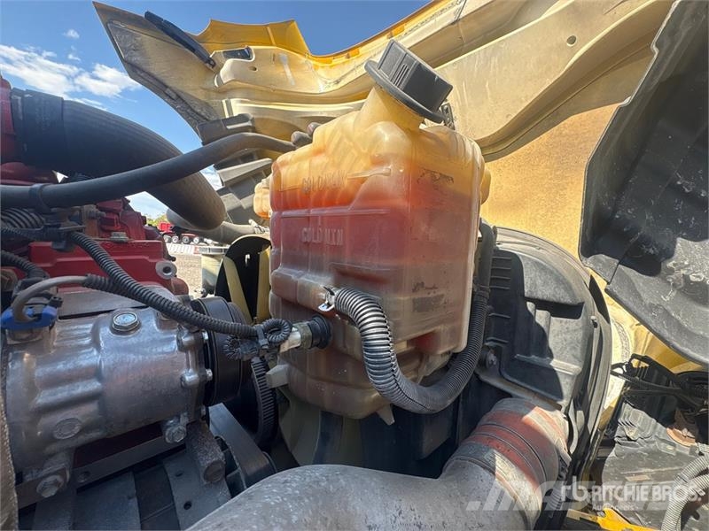 International LT625 Tracteur routier