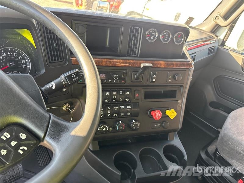 International LT625 Tractores (camiões)