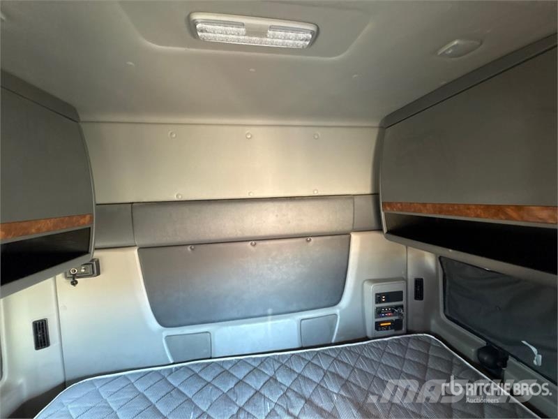 International LT625 Traktorske jedinice