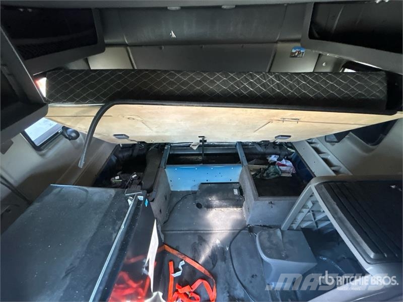 International LT625 Naudoti vilkikai