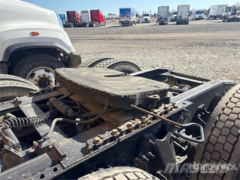International LT625 Tracteur routier