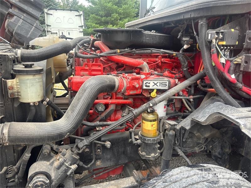 International LT625 트랙터 유닛