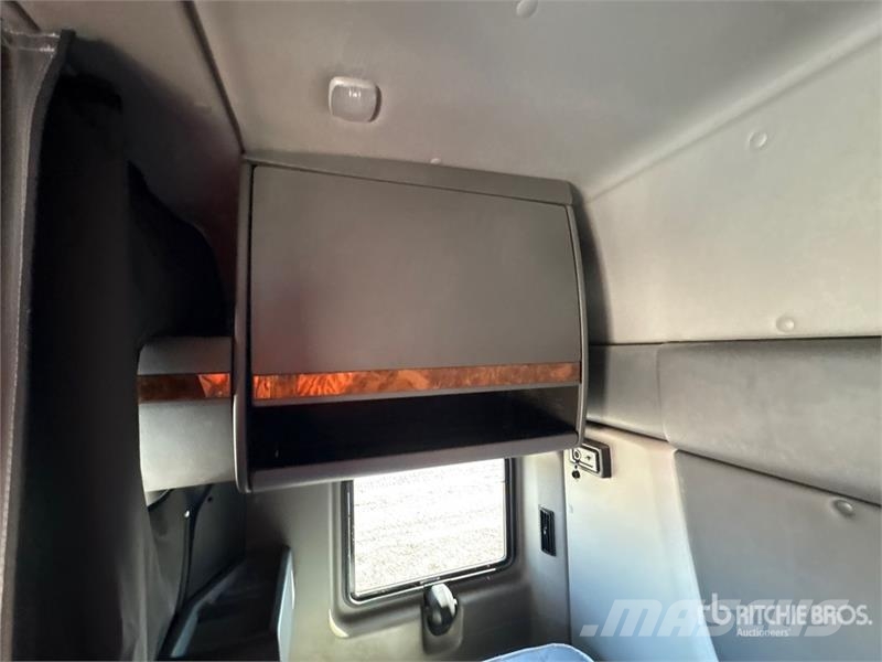 International LT625 Traktorske jedinice