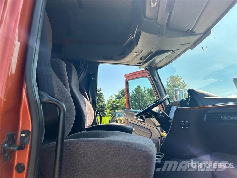 International LT625 Тягачі