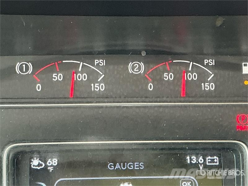 International LT625 트랙터 유닛