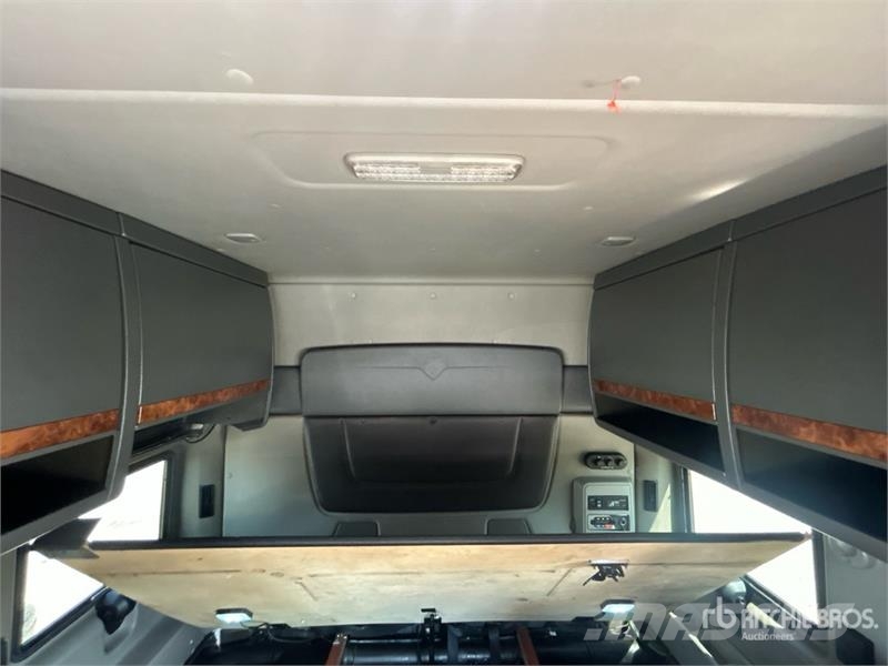 International LT625 Тягачі