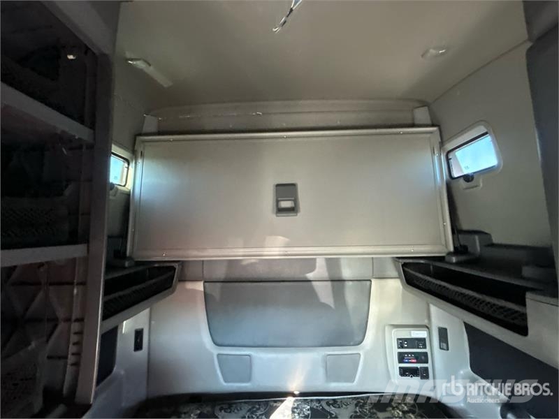 International LT625 Tractores (camiões)