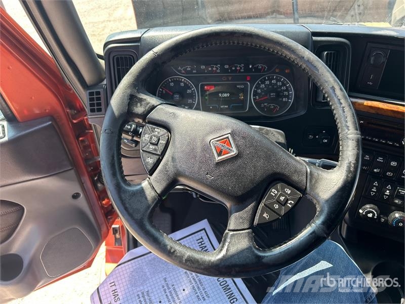 International LT625 Тягачі