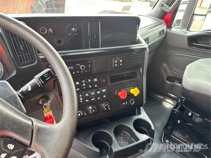 International LT625 Ťahače