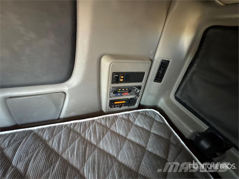 International LT625 Traktorske jedinice