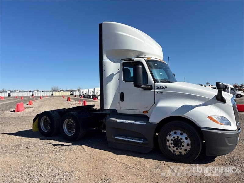 International LT625 6x4 T/A Day Cab Truck Tractor Prime Movers