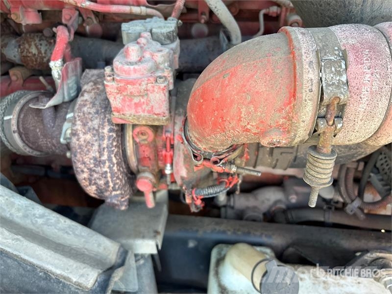 International LT625 6x4 T/A Day Cab Truck Tractor Τράκτορες