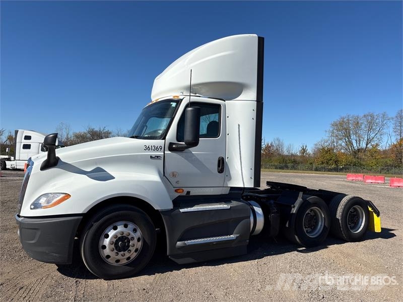 International LT625 6x4 T/A Day Cab Truck Tractor Prime Movers