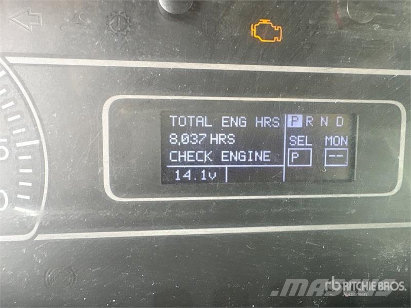 International MV 607 4x2 Rollback Truck Bergungsfahrzeuge