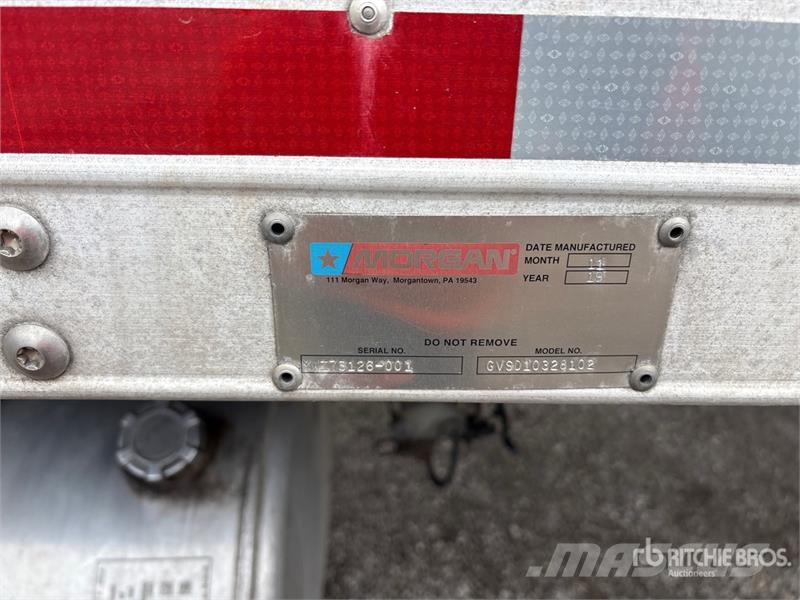 International MV607 4x2 Van Truck Sanduk kamioni