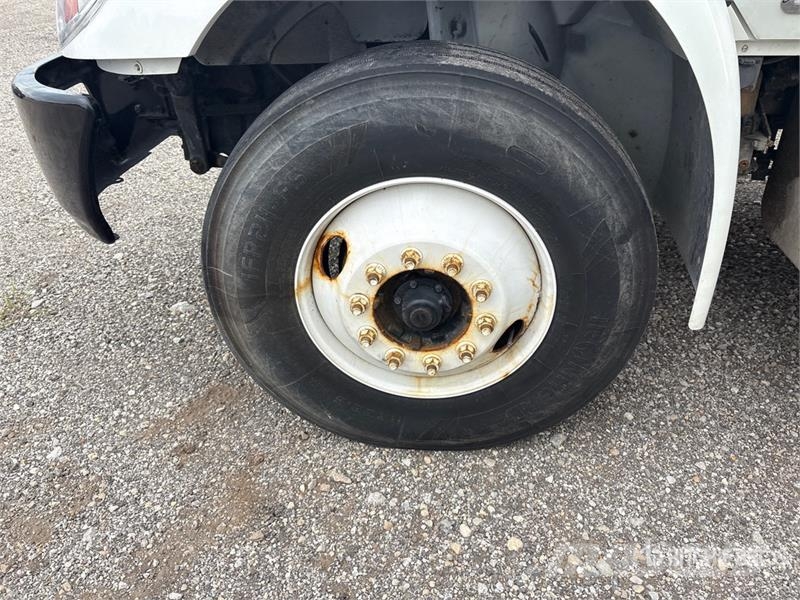 International MV607 4x2 Van Truck Φορτηγά Κόφα