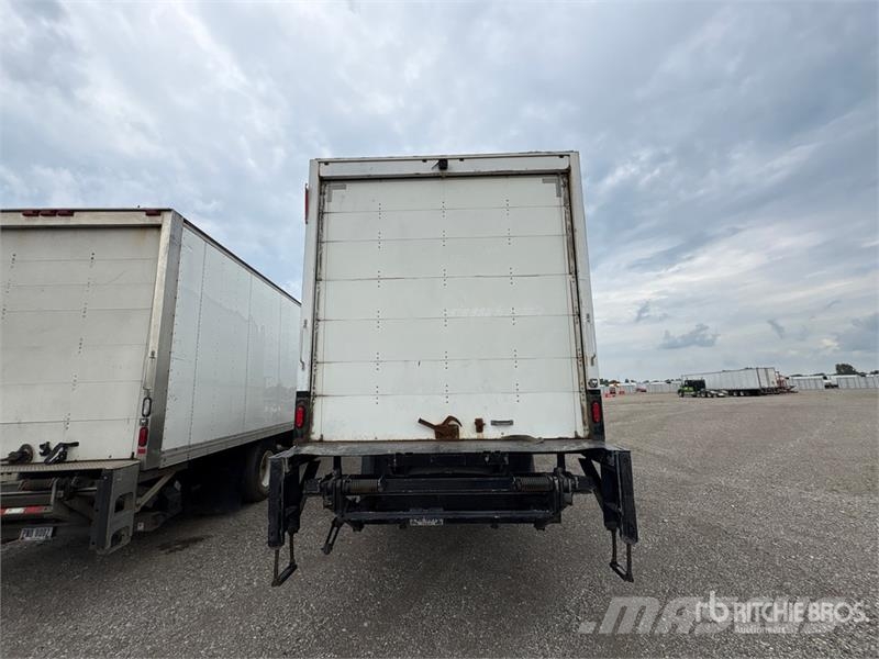 International MV607 4x2 Van Truck Φορτηγά Κόφα