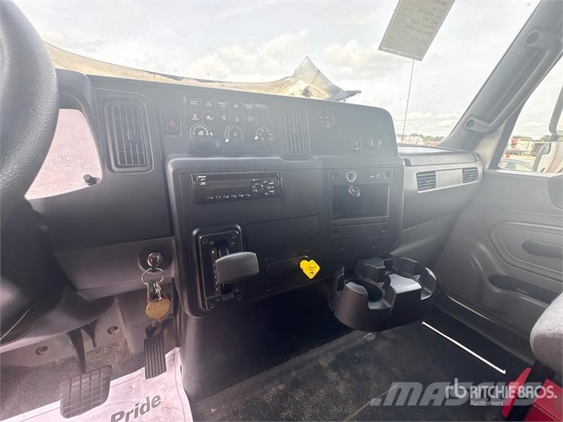 International MV607 4x2 Van Truck Φορτηγά Κόφα