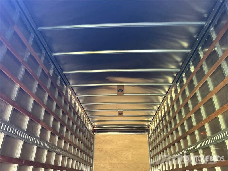 International MV607 4x2 Van Truck Fast kasse